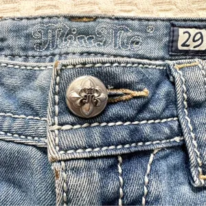 Miss Me Womens Size 29 Signature Rise Boot Cut Jeans Embellished Back Pockets thumbnail 6