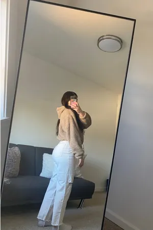 Crop cozy fleece hoodie thumbnail 3