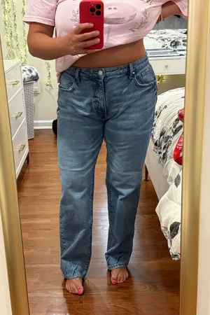 Woman’s Cotton On High Waisted Jeans thumbnail 1