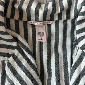 Victoria’s Secret Flannel Pajama Short Set thumbnail 3