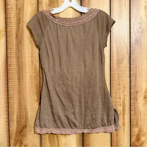 Eyeshadow women’s fit top Size Large thumbnail 4