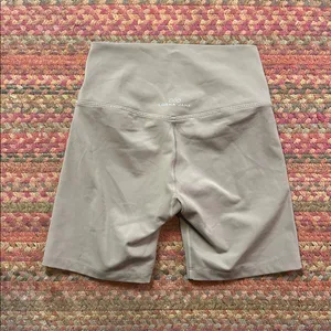 Lorna Jane Taupe Tan Spandex Bike Shorts Athletic 6” thumbnail 2