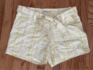 Nike‎ Yellow White Belted Womens Golf Shorts 10  Checkered thumbnail 1