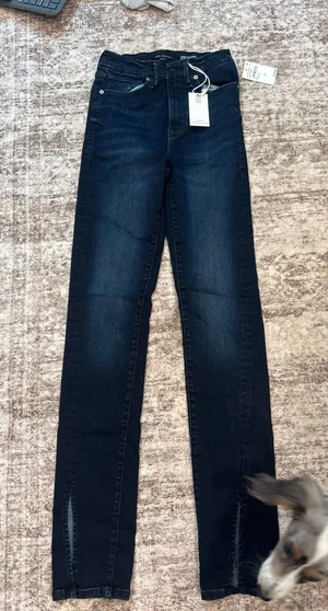 Good American Jeans thumbnail 1