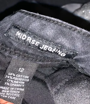 Black Ripped Skinny Jeans thumbnail 4