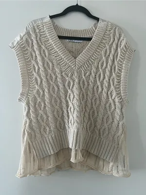 Zara Cream Cable Knit Sweater Vest Large Pearl Detail Preppy Quiet Luxury thumbnail 1