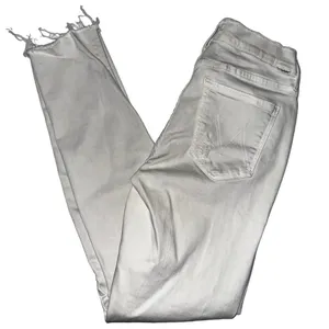 Mother Denim Women’s Size 26 Warm Ivory Double Fray Charmer Skinny Jeans thumbnail 5