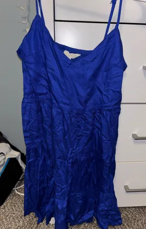 Blue flowy dress Size XS thumbnail 1
