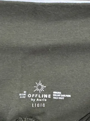aerie Olive Green OFFLINE Logo Active Top thumbnail 2