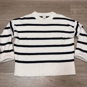 A New Day Women's Target Striped Sweater Size Medium thumbnail 11