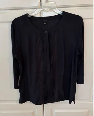 Ann‎ Taylor Navy Blue Crochet Lace Pintuck Pleated 3/4 Sleeve Blouse Top Medium thumbnail 1