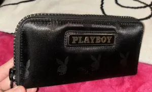 Wallet thumbnail 1