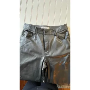 Zara Black Faux Leather Straight Leg Pants Womens Size 6‎ 5-Pocket Trousers thumbnail 7