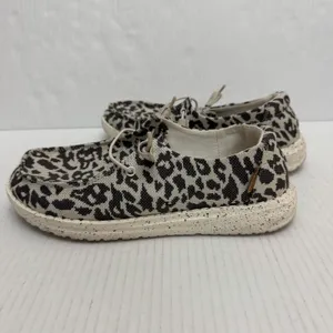 Hey Dude Wendy Woven Cheetah Shoes Womens 7 Beige Animal Print Slip On Canvas thumbnail 4