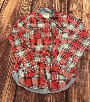 Vintage Women’s Abercrombie & Fitch Red Button Down Shirt Size Small thumbnail 1