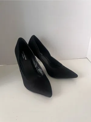 Classic Black Pointed-Toe Women's Pumps by Marc New York thumbnail 2