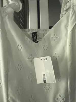 H&M Dress thumbnail 4