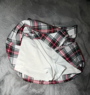 Hollister Plaid Mini Skirt in White, Red & Black thumbnail 3