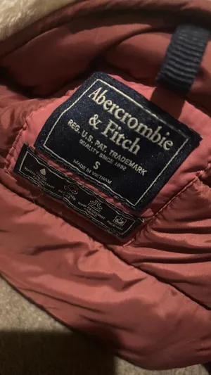 Abercrombie & Fitch Pink Puffer Jacket thumbnail 8