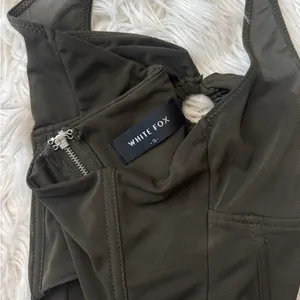 White Fox Boutique Top Green thumbnail 4