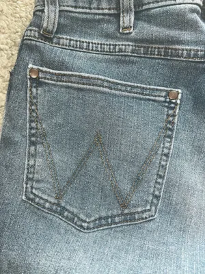 Wrangler Jeans Bootcut Women’s Retro High-Rise Premium Trouser thumbnail 5