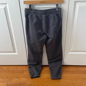 Aritzia Tna Cozy AF Fleece Joggers in Charcoal thumbnail 3
