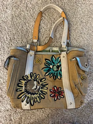 Coach Bumble Bee Handbag Straw Floral Tan White 2005 thumbnail 1