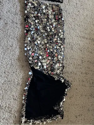 Lulu’s Prominent Sparkle Silver Sequin Matching Set Sz Small Crop Top Maxi Skirt thumbnail 9