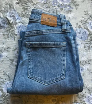 Hollister Co. ultra high rise dad jeans in blue, size 24R #highrise #dadjeans thumbnail 1