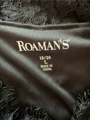 Roman’s Black Lace V-Neck Long-Sleeve Women's Blouse thumbnail 4
