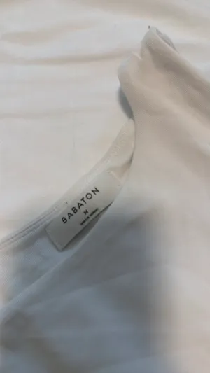 Contour Aritzia Babaton Bodysuit thumbnail 4
