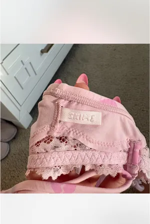 Skims Valentine’s Day Heart Lace Bralette thumbnail 3