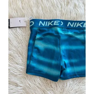 Nike Pro Shorts Green Abyss Size Medium IH7636-301 thumbnail 9