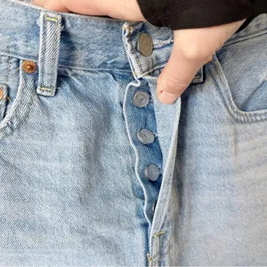 Levi's Ribcage Jean Shorts Sz 25 thumbnail 6