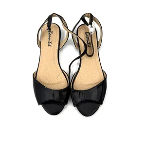 Black Strappy Flat Sandals With Ankle Buckle Casual Summer Comfort Style Designs thumbnail 3