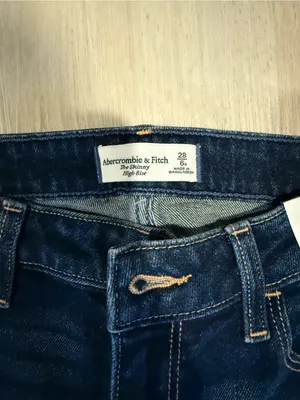 Abercrombie & Fitch Dark Blue Skinny Jeans with Knee Distress thumbnail 3