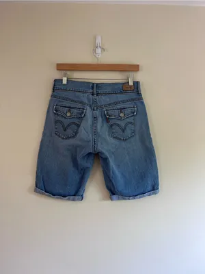 Levi's Vintage 515 Light Blue Denim Bermuda Jean Shorts - Size Women’s 6 thumbnail 3
