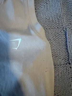 Gymshark Top Crop thumbnail 2