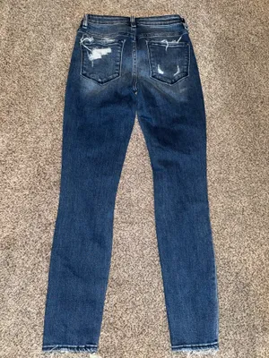 Altar'd State Women's Distressed Mid-Rise Skinny Jeans thumbnail 4