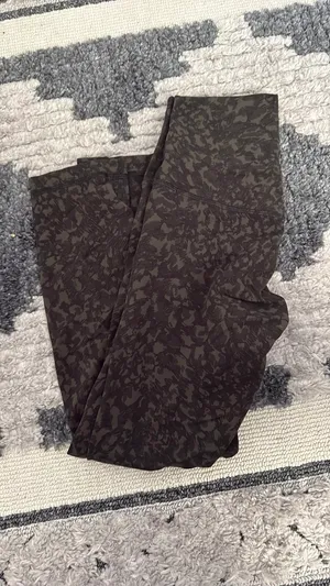 Lululemon Leggings Crop thumbnail 3