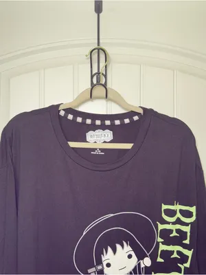 Beetlejuice Medium‎ Nostalgia Lounge Sleep Shirt Whimsical Goth Soft Grunge thumbnail 6