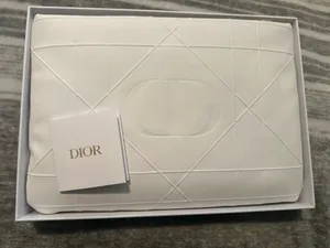 Dior beauty cosmetics bag thumbnail 6