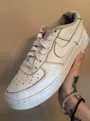 Nike Air Force 1 Low GS 'White' thumbnail 1