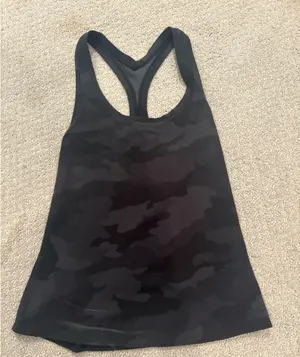 Lululemon Tank thumbnail 2