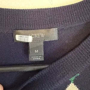 J. CREW Sweater‎ 100% Merino Wool Navy Blue Green Argyle Medium Business Classy thumbnail 3