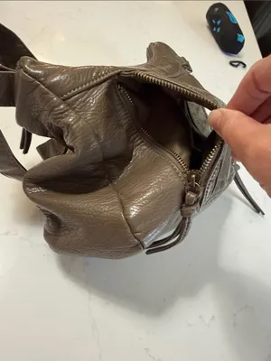 Women's Taupe faux Leather Crossbody Bag thumbnail 4