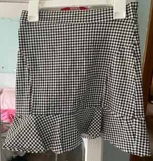black and white mini skirt thumbnail 2