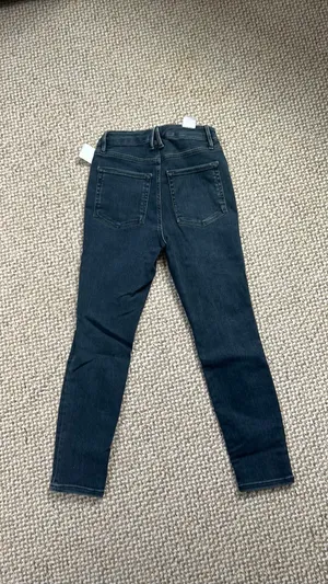Good American Jeans thumbnail 5