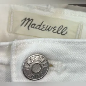 Madewell 29 The Perfect Vintage Jean in White thumbnail 7