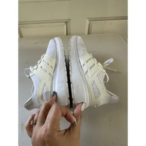 Adidas Women's White Energy Cloud Athletic Runner Running Shoes 6.5 thumbnail 4